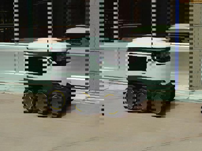 Delivery Robots to Hit City Sidewalks in Pilot Program Next Month